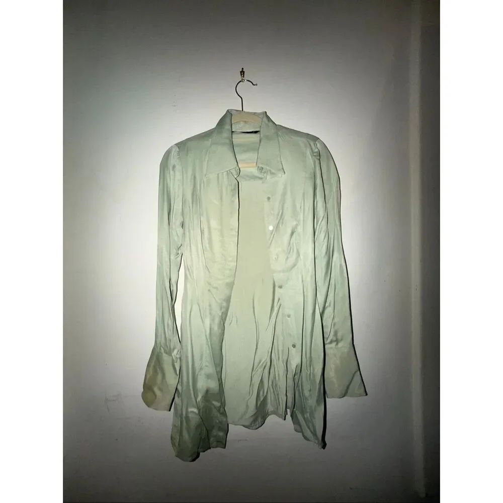 Zara size XS green satin long sleeve button down dress